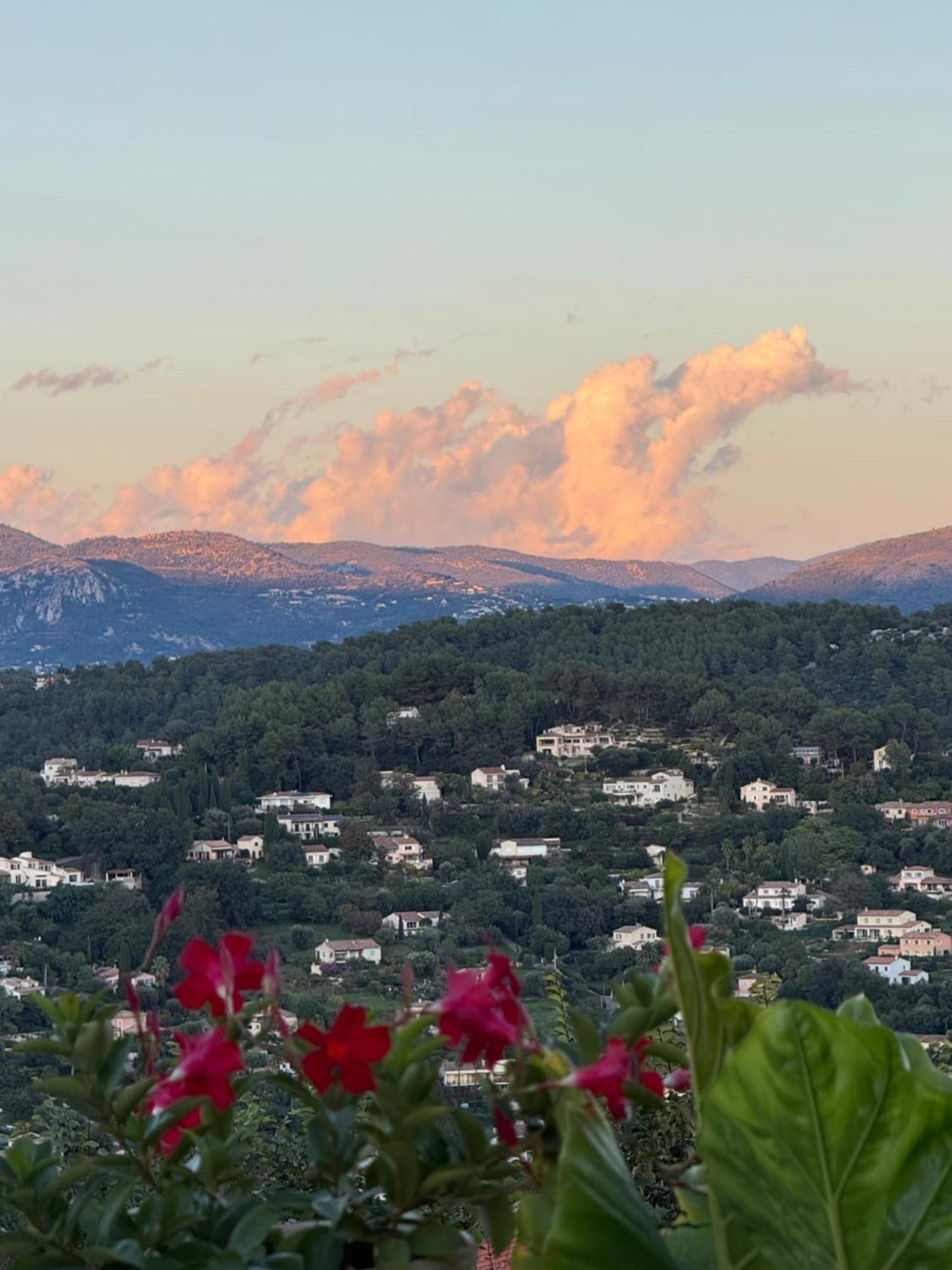 Hotel Miramar Vence Kültér fotó